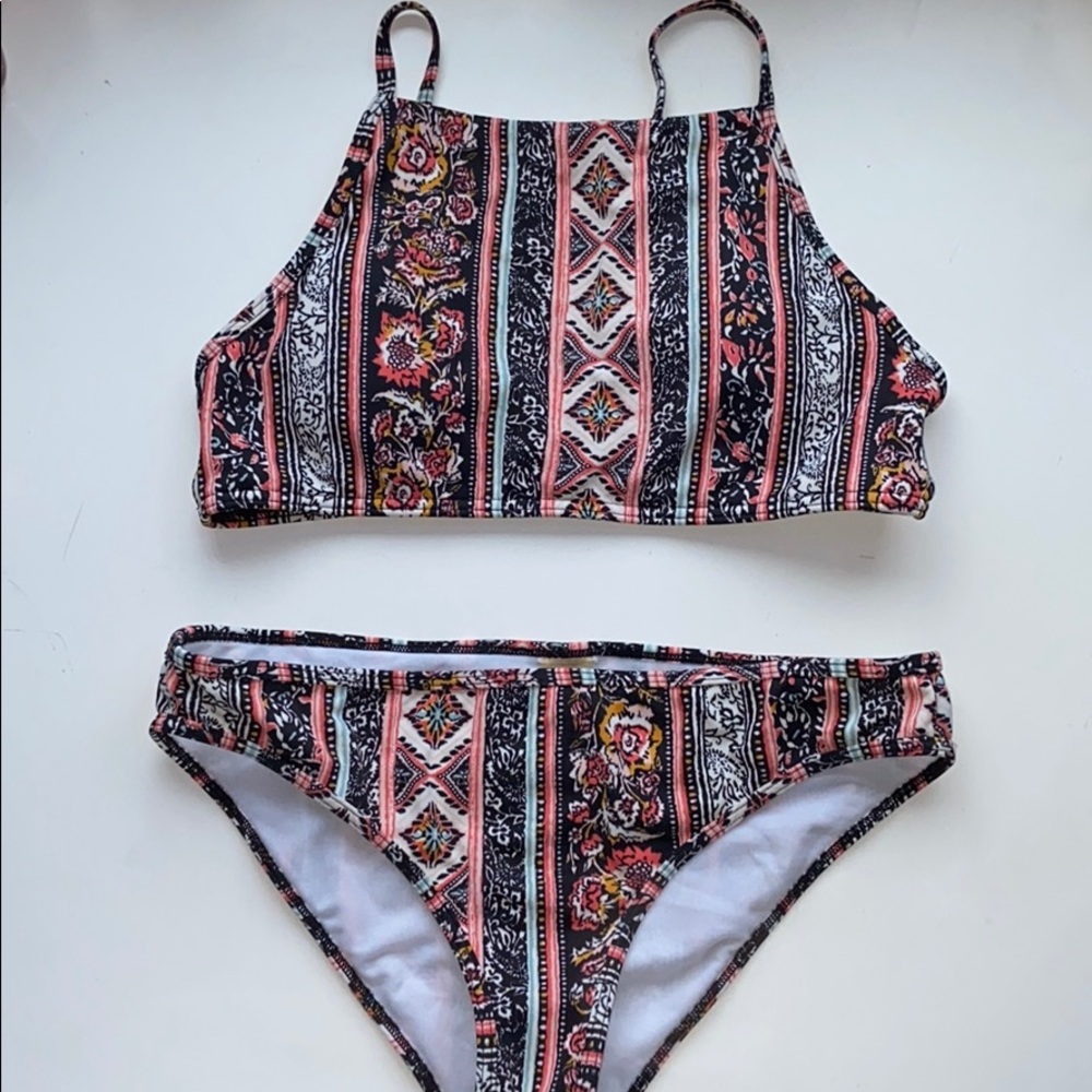 Billabong 2 Piece Bikini Set
